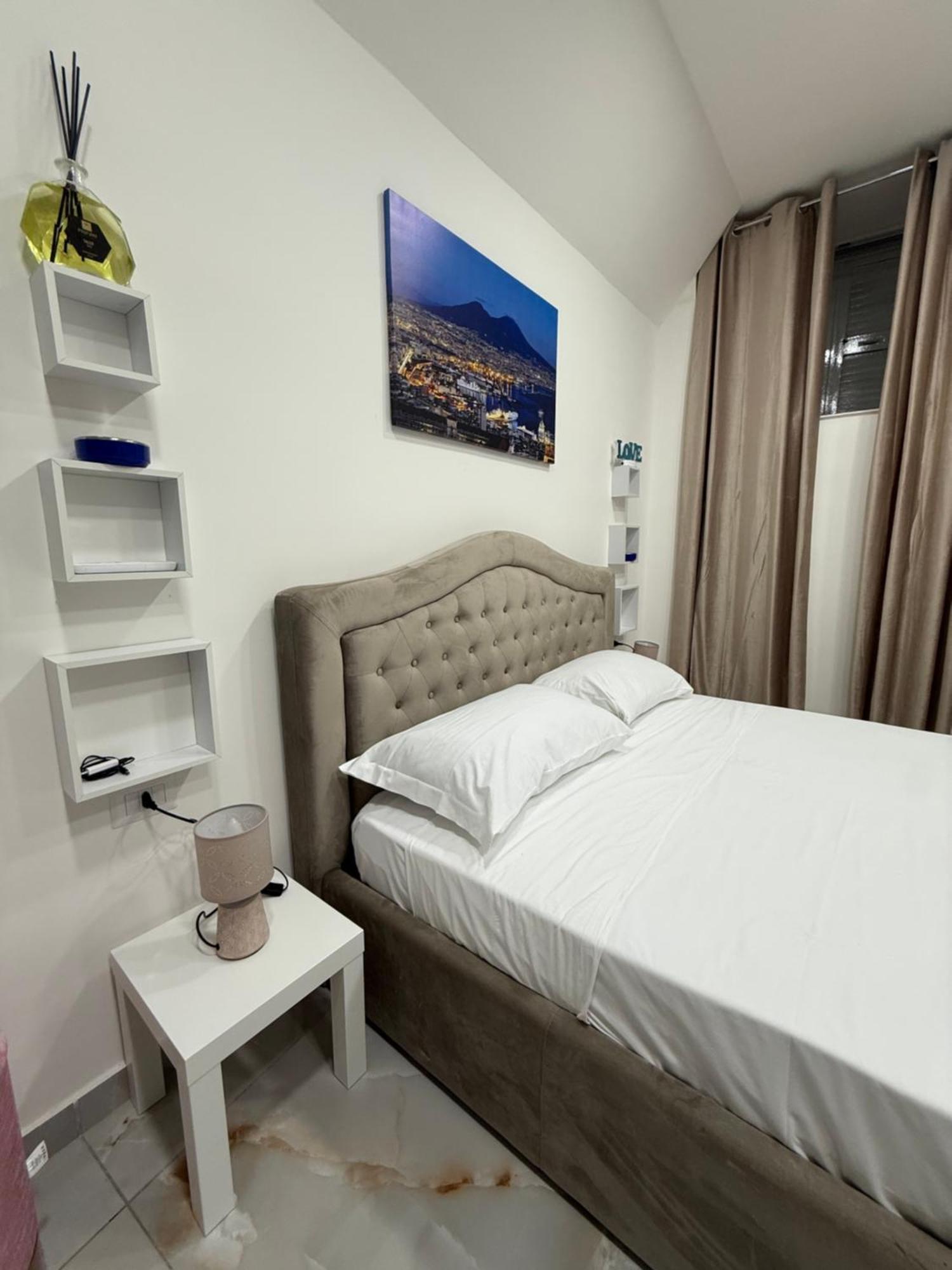 Caracciolo Suites 36 نابولي المظهر الخارجي الصورة